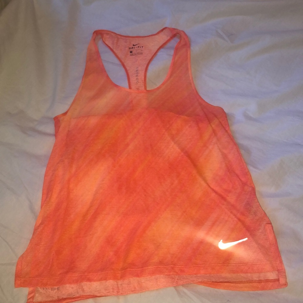 Nike tank